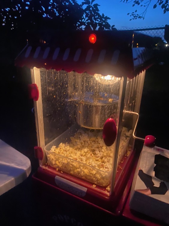 POPCORN MACHINE